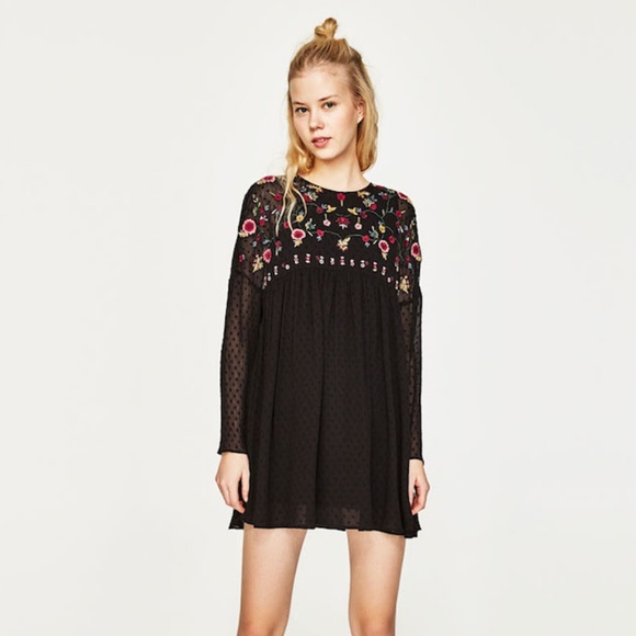 Zara Dresses & Skirts - Zara Plumetis Embroidered Dress
